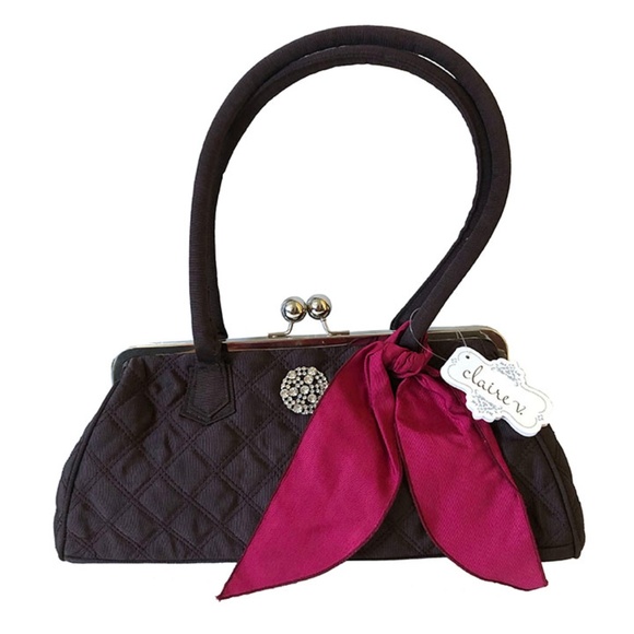 Victoria Style Claire V Purse - Picture 1 of 1